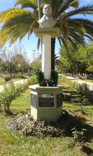 Busto Belgrano Tarija
